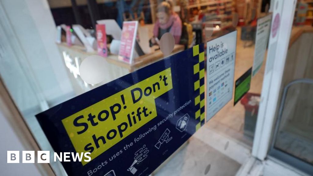 Lancashire Police advises greeting customers deters shoplifters