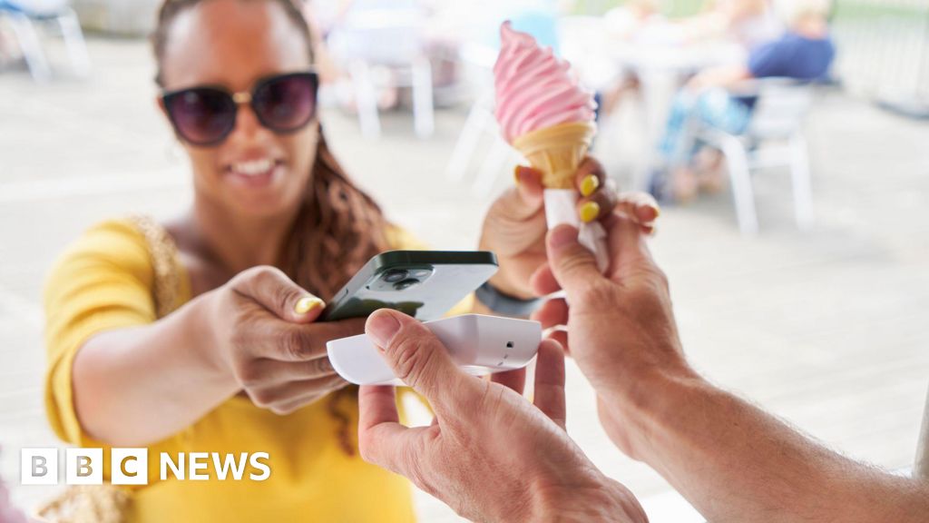 Half of UK adults now pay on mobile
